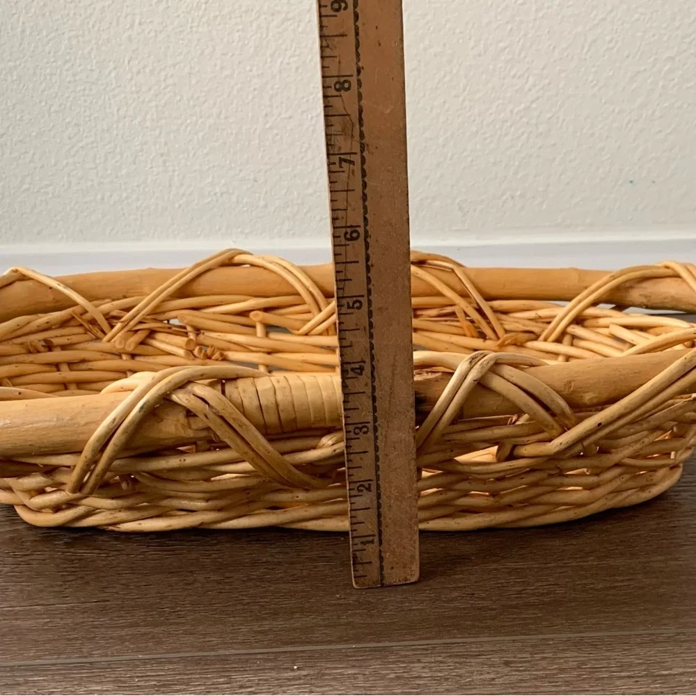 Rattan tray